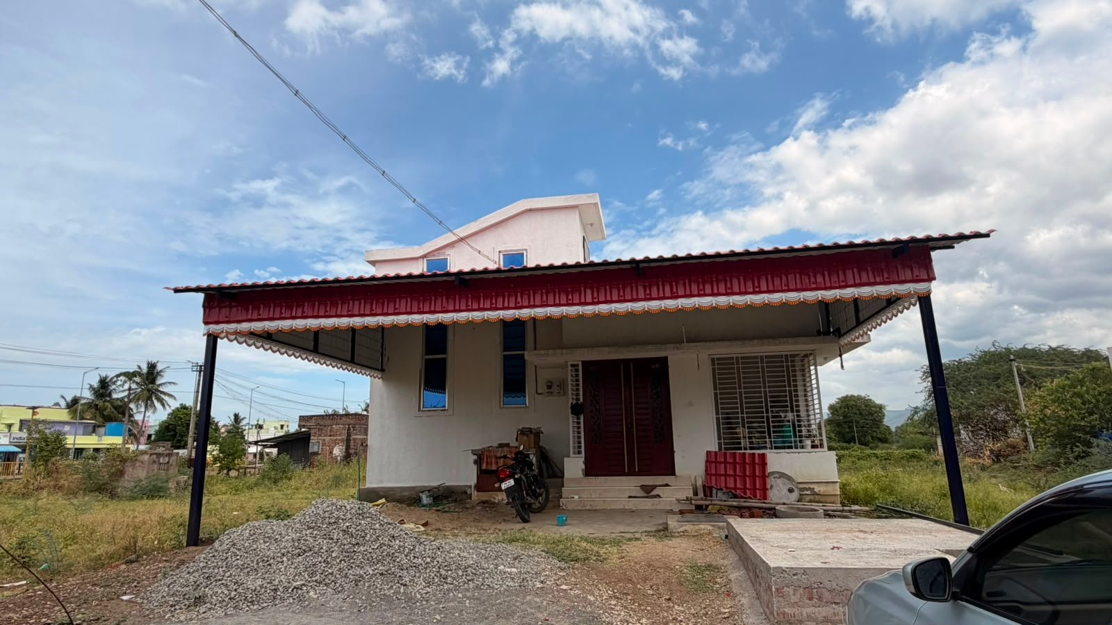 Independent House Tile-Profile Roof Canopy